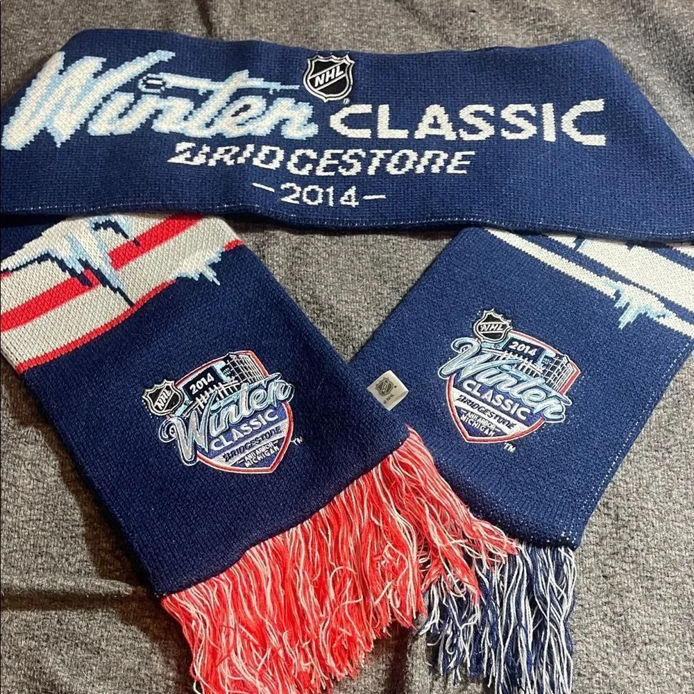 Reebok Winter Classic 2014 Scarf - Blue and Red